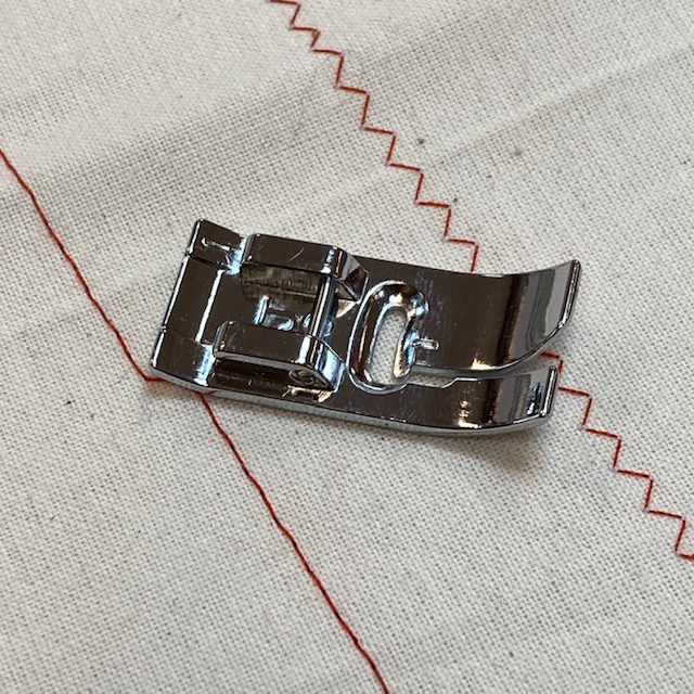 standard-metal-zigzag-foot-for-brother-machines-sewcraft