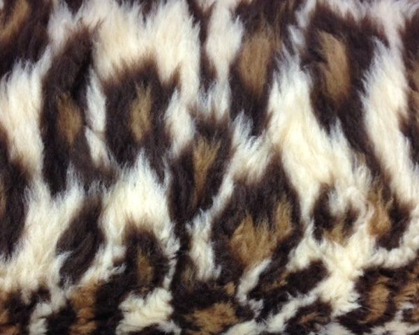 Variation-of-Animal-Print-Acrylic-Fur-60quot-wide-Leopard-Tiger-Cheetah-by-the-metre-253233688443-506a