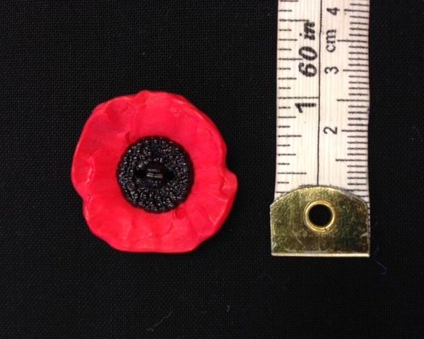 Variation-of-Poppy-Buttons-263287654228-d2f8
